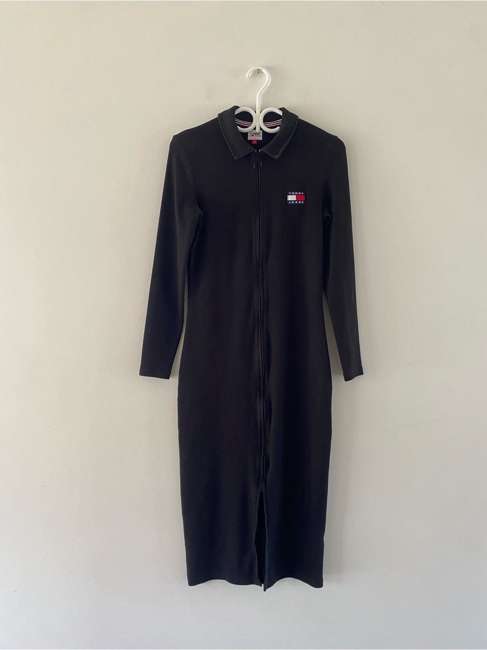 Tommy Hilfiger Black Long-Sleeve Zip Midi Dress with Logo